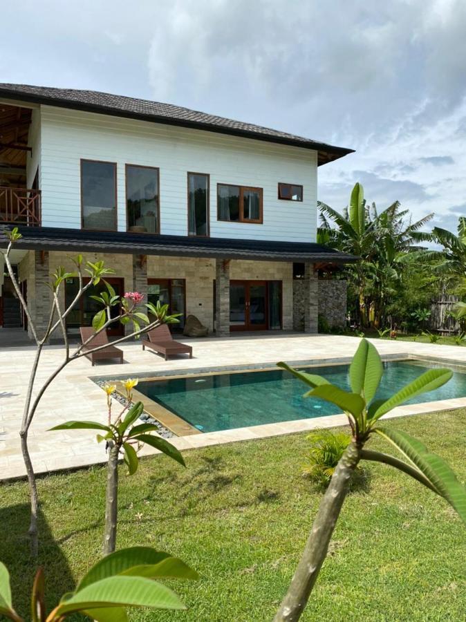 Baha Baha Villas West Sumbawa Yoyos - Free Yoga Class, Gym Daily Included For Guest - Fast Wifi Starlink Sekongkang Екстер'єр фото