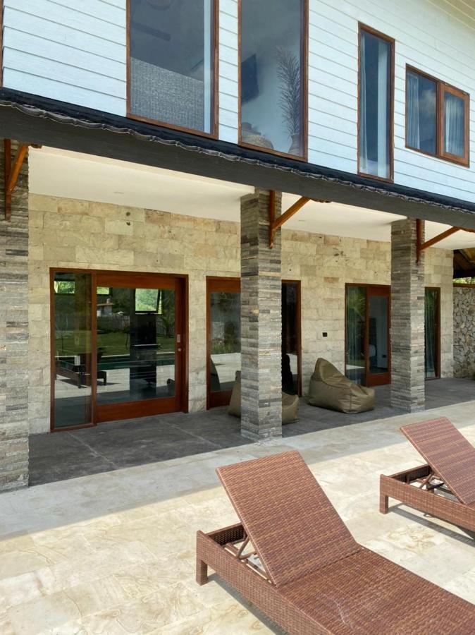 Baha Baha Villas West Sumbawa Yoyos - Free Yoga Class, Gym Daily Included For Guest - Fast Wifi Starlink Sekongkang Екстер'єр фото