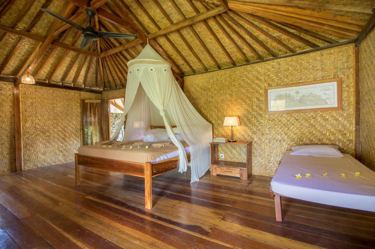 Baha Baha Villas West Sumbawa Yoyos - Free Yoga Class, Gym Daily Included For Guest - Fast Wifi Starlink Sekongkang Екстер'єр фото
